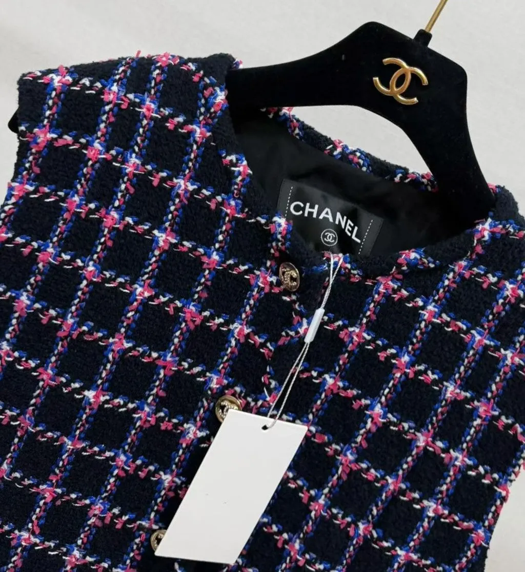 Chanel Wool Top MultiColor Wool Very good - Back View