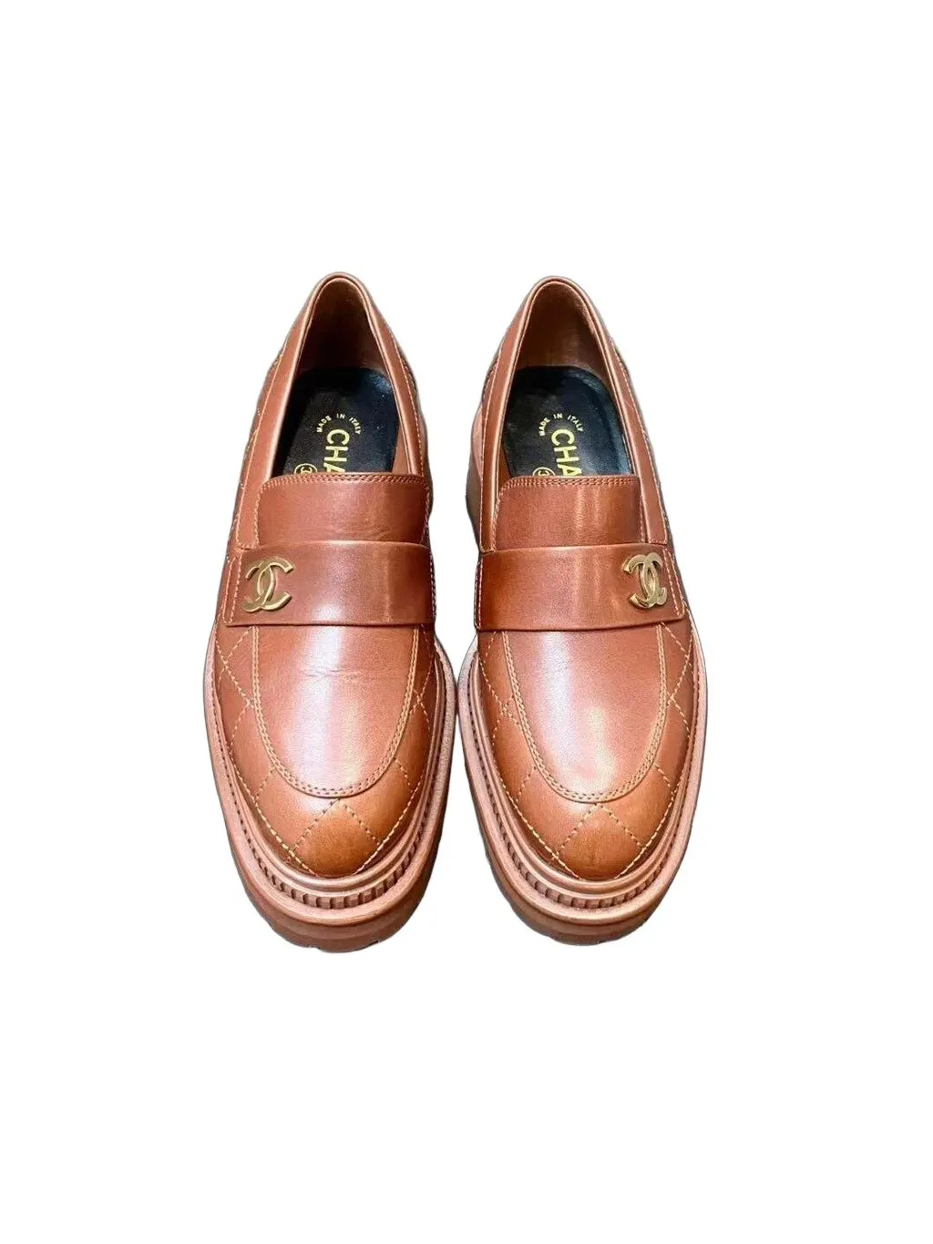 Chanel Brown Leather Flat Shoes Brown Leather Never worn - Front View
