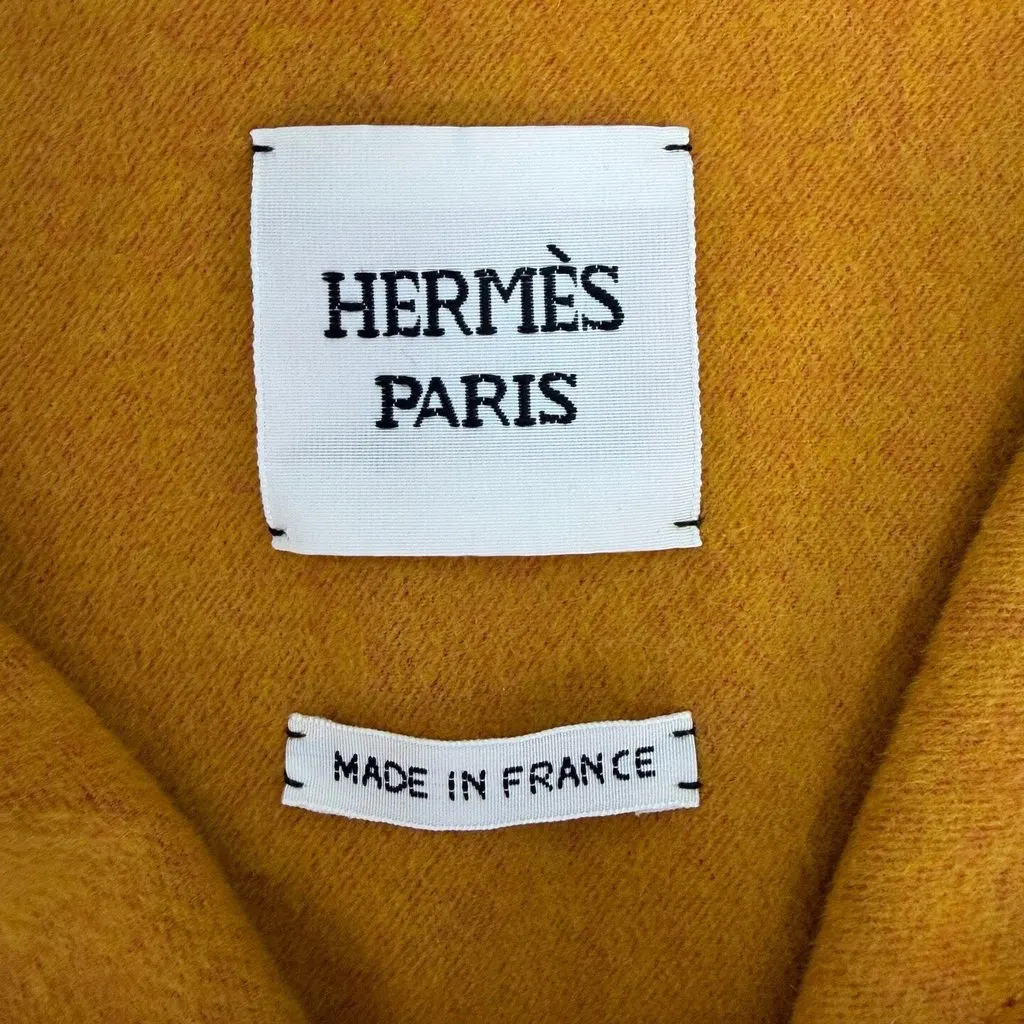 Hermès Brown Cashmere Jacket Brown Cashmere Never worn, with tag - Box View