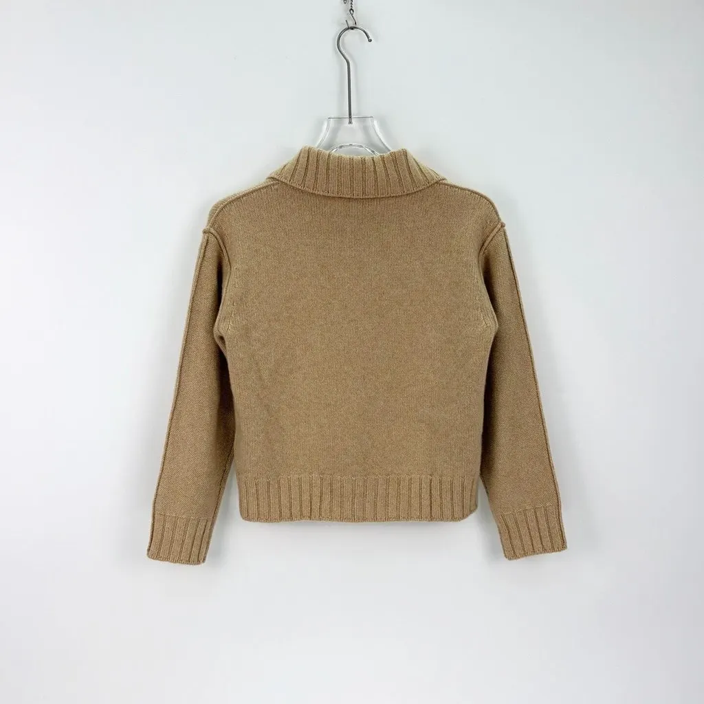 Louis Vuitton Camel Cashmere Knitwear Camel Cashmere Never worn, with tag - Model View