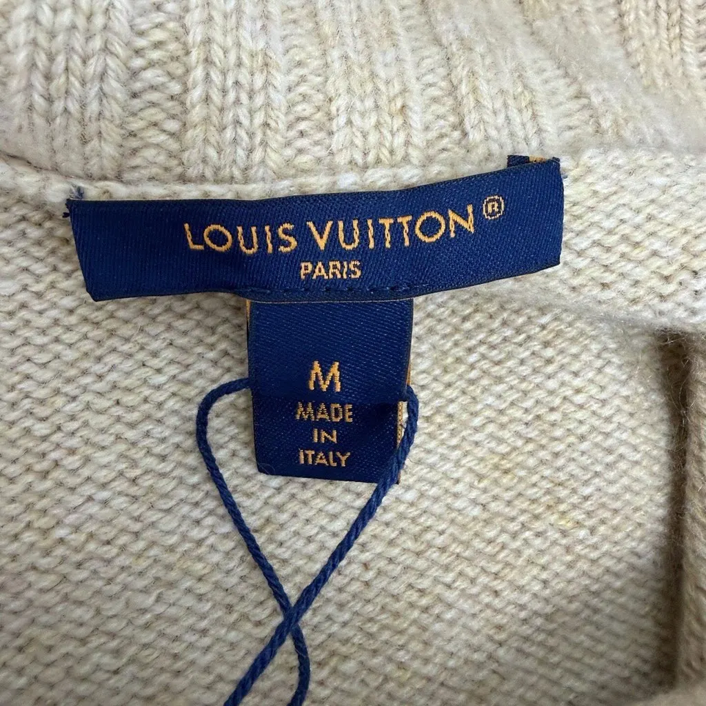 Louis Vuitton Camel Cashmere Knitwear Camel Cashmere Never worn, with tag - Box View
