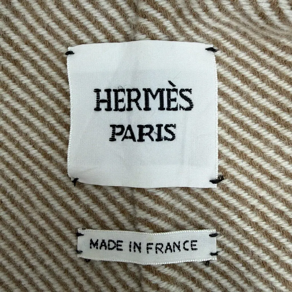 Hermès Brown Cashmere Coat Brown Cashmere Never worn, with tag - Box View