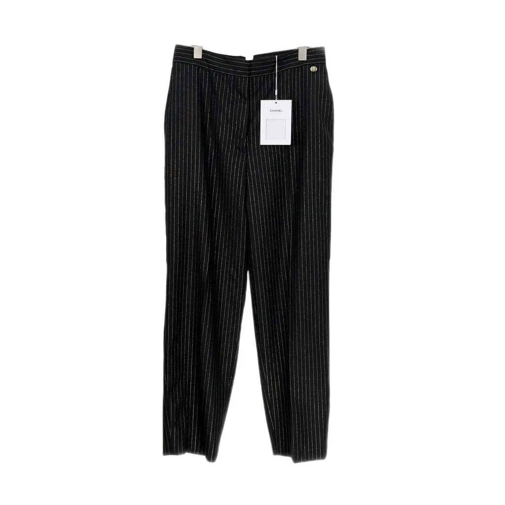 Chanel Black Wool Trousers Black Wool Never worn, with tag - Front View