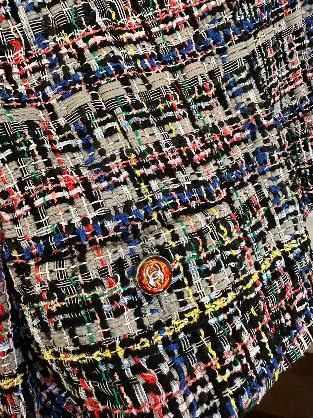 Chanel Tweed Jacket MultiColor Tweed Never worn - Inside View