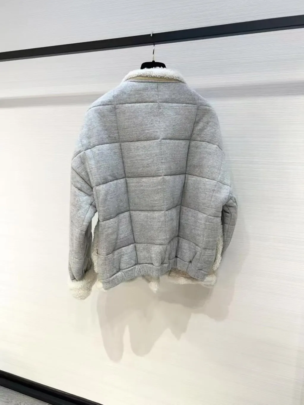 Chloé Grey Shearling Coat Grey Shearling Very good - Back View
