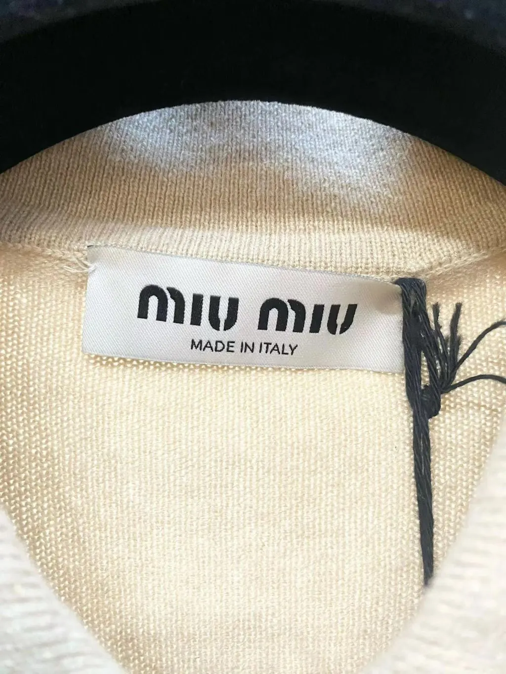 Miu Miu Camel Cashmere Top Camel Cashmere Very good - Model View