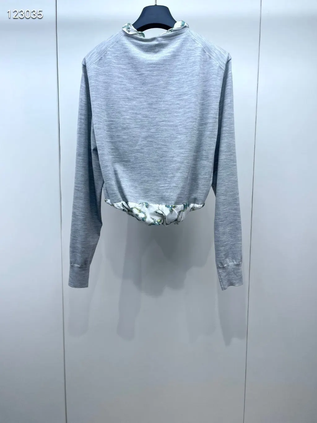Louis Vuitton Grey Wool Knitwear Grey Wool Very good - Back View