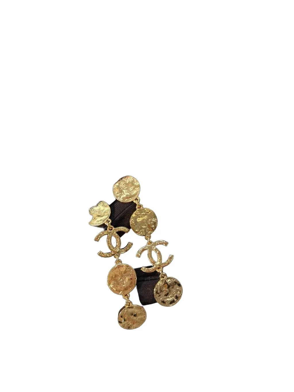 Chanel Gold Plated Earrings Gold Very good - Front View