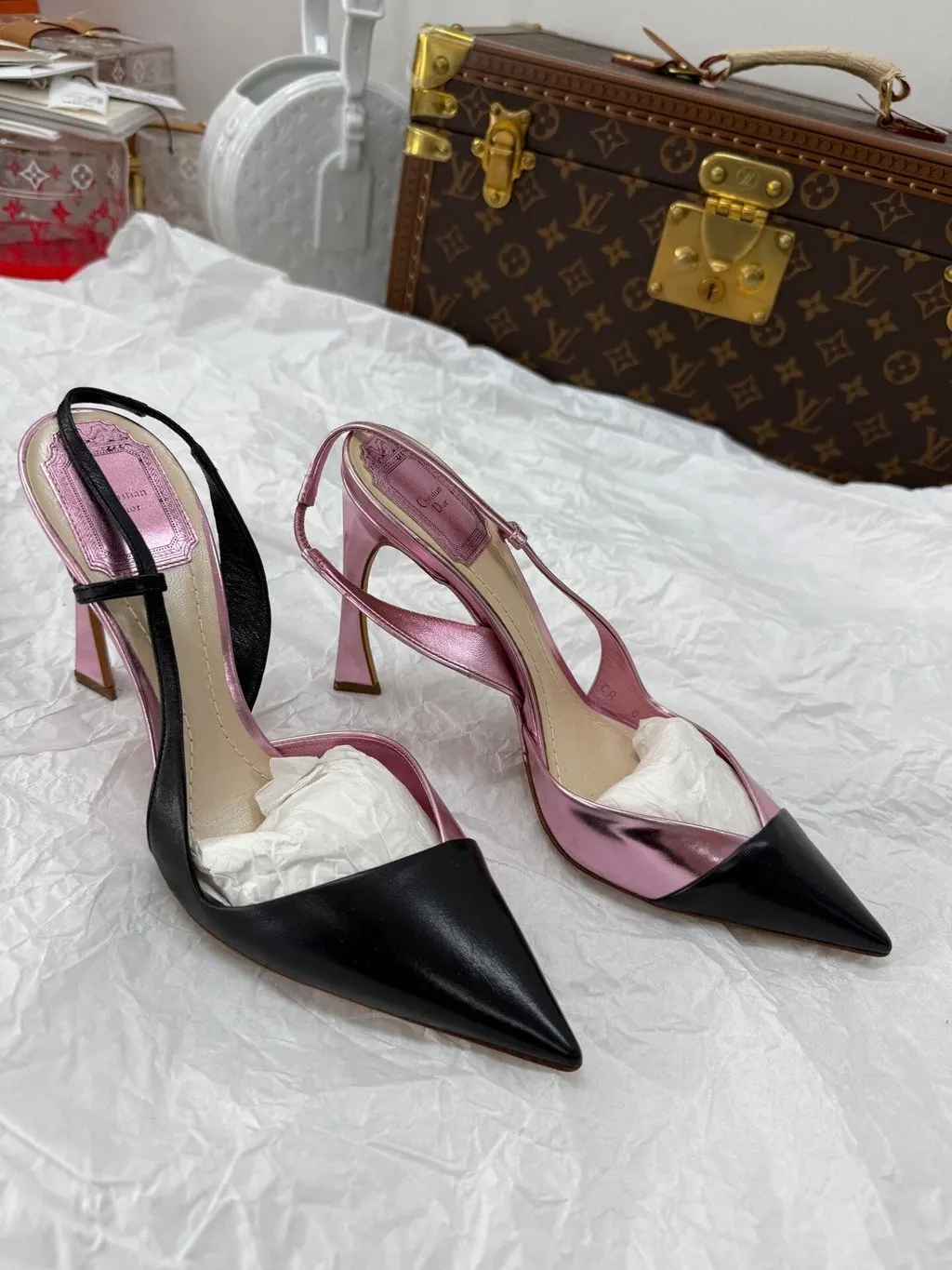 Dior Leather Heels MultiColor Leather Very good - Model View
