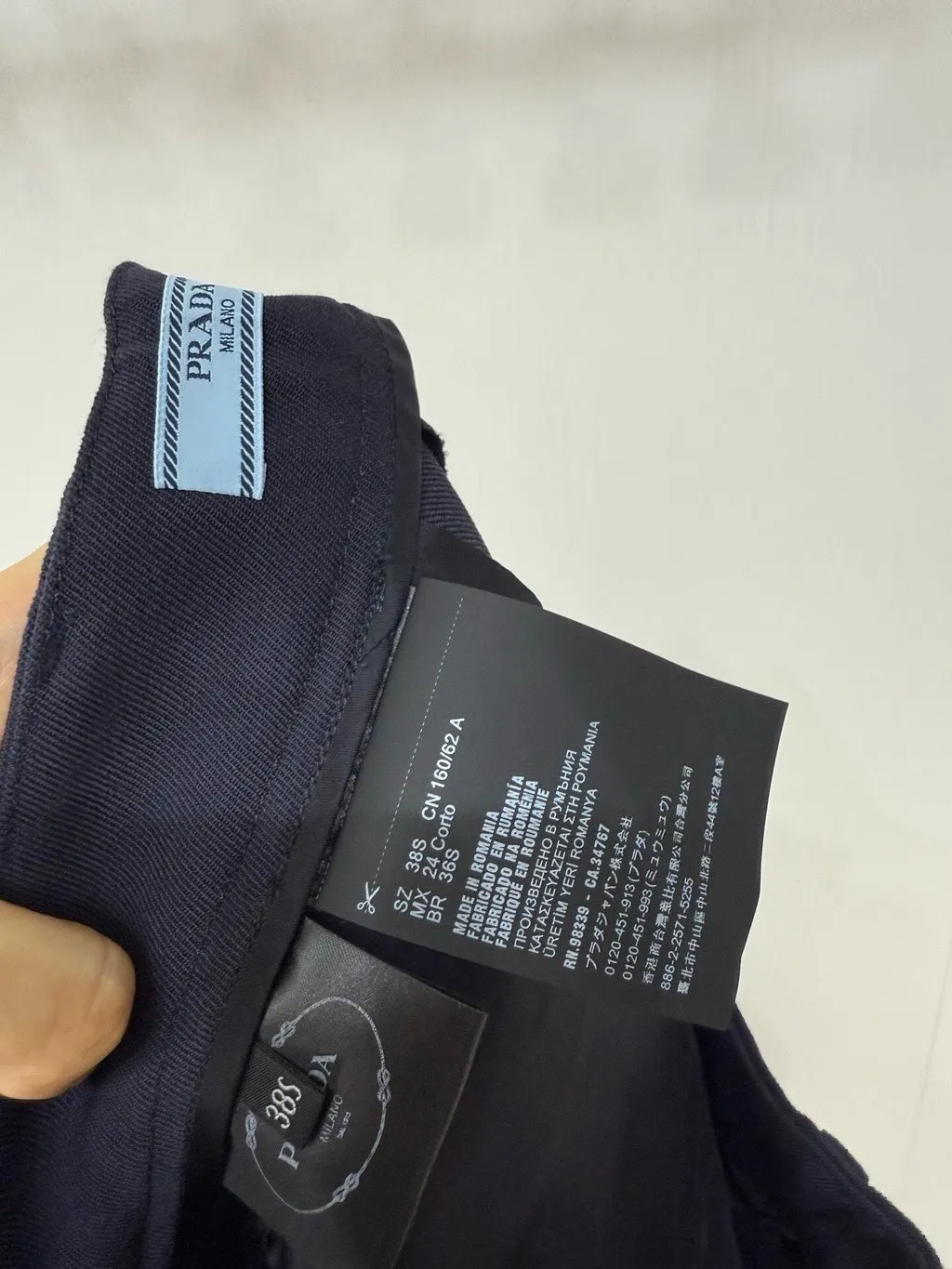 Prada Navy Wool Trousers Navy Wool Never worn - Box View
