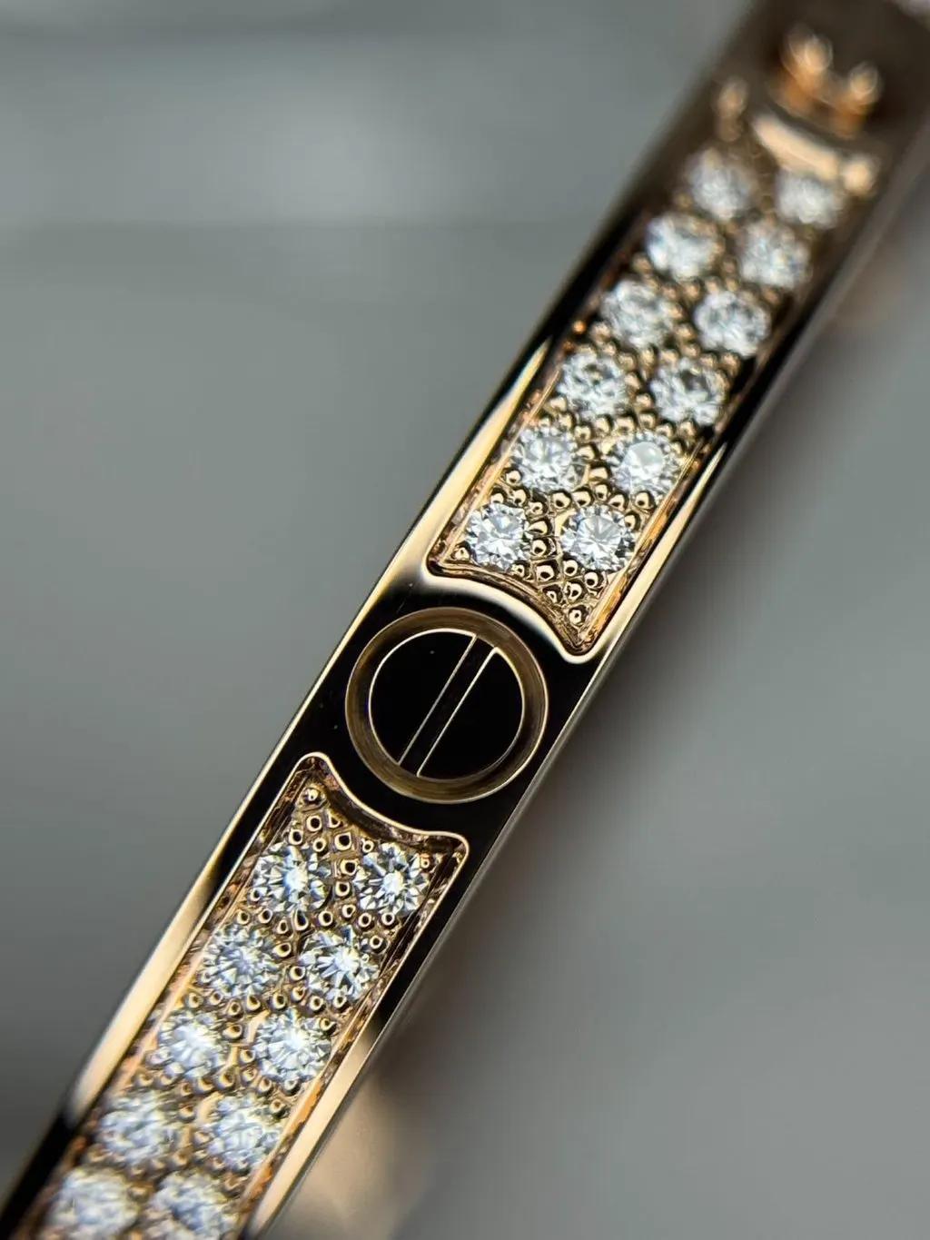 Cartier Love Pink Gold Bracelet Pink Very good - Inside View