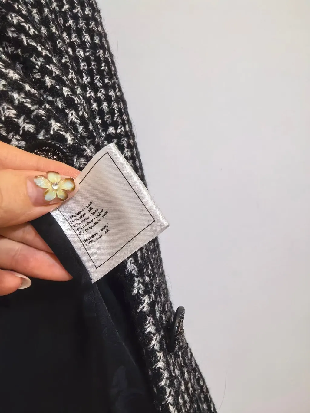 Chanel Tweed Coat MultiColor Tweed Never worn - Box View