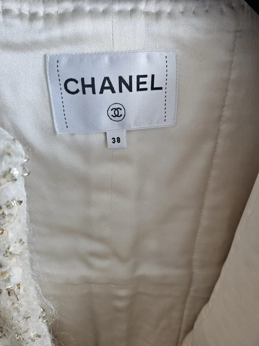 Chanel 19A Egypt Tweed Jacket MultiColor Tweed Very good - Model View
