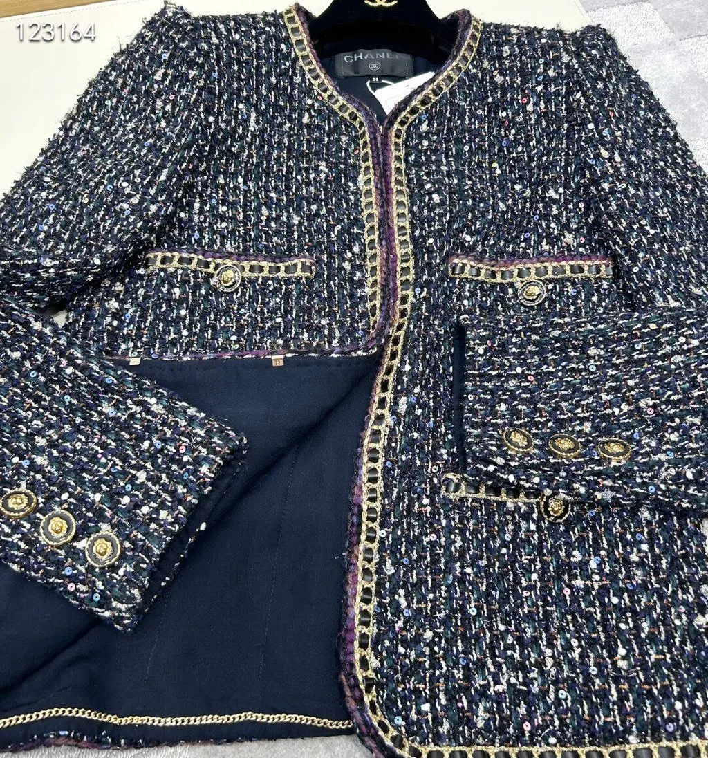 Chanel Tweed Jacket MultiColor Tweed Very good - Box View