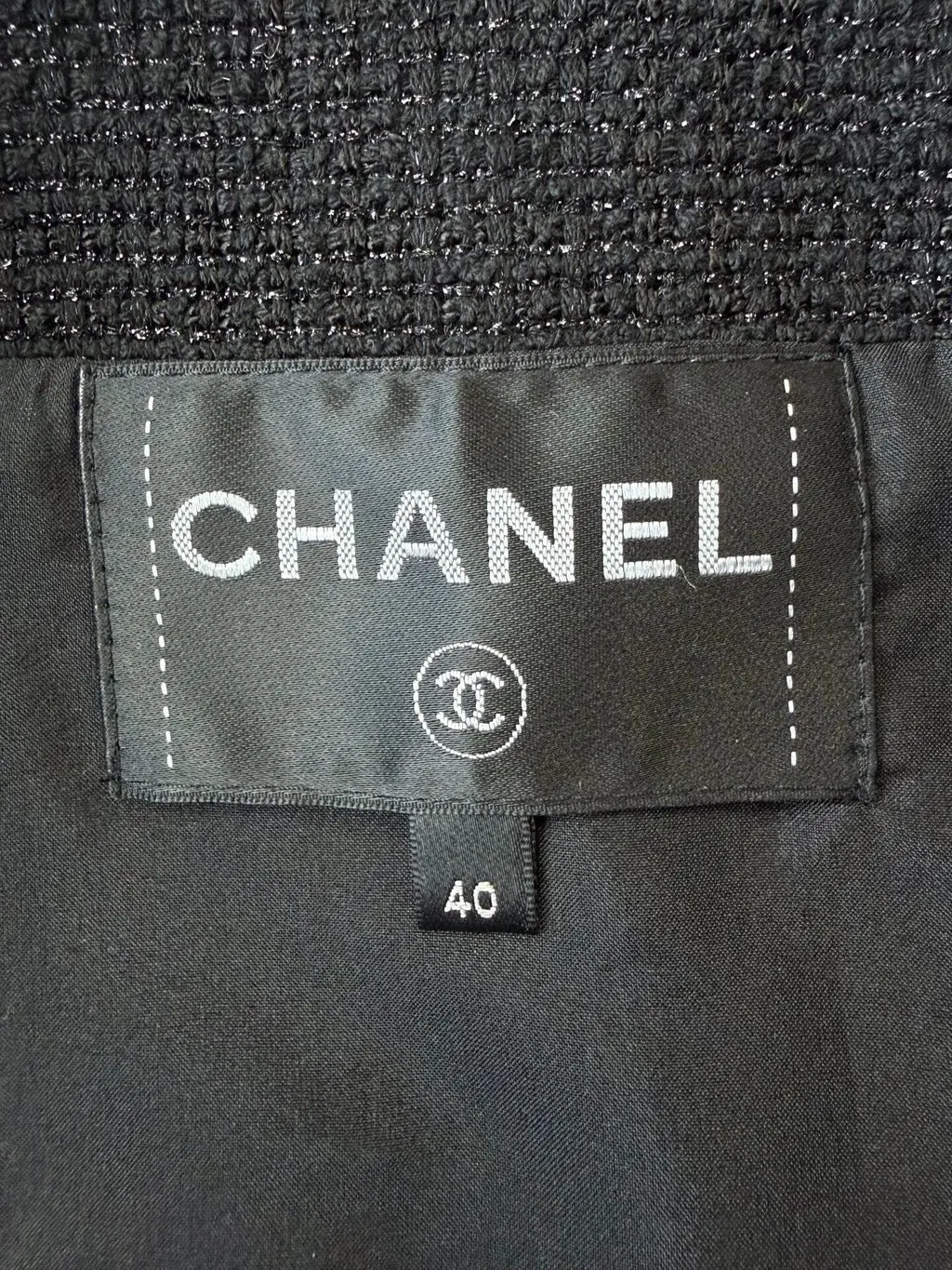 Chanel 21C Black Silk Jacket Black Silk Very good - Box View