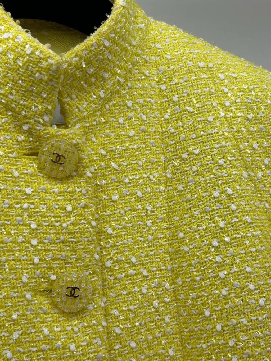 Chanel 19S Beach (la Pausa) Tweed Jacket MultiColor Tweed Very good - Box View