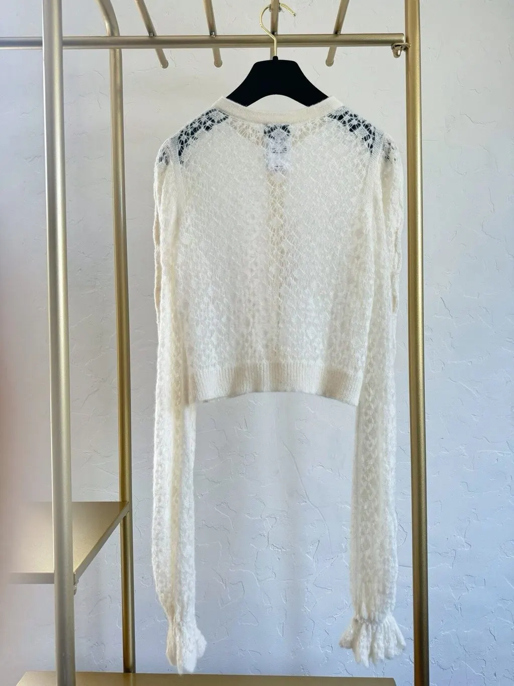 Chanel 23K White Cashmere Knitwear White Cashmere Never worn, with tag - Back View
