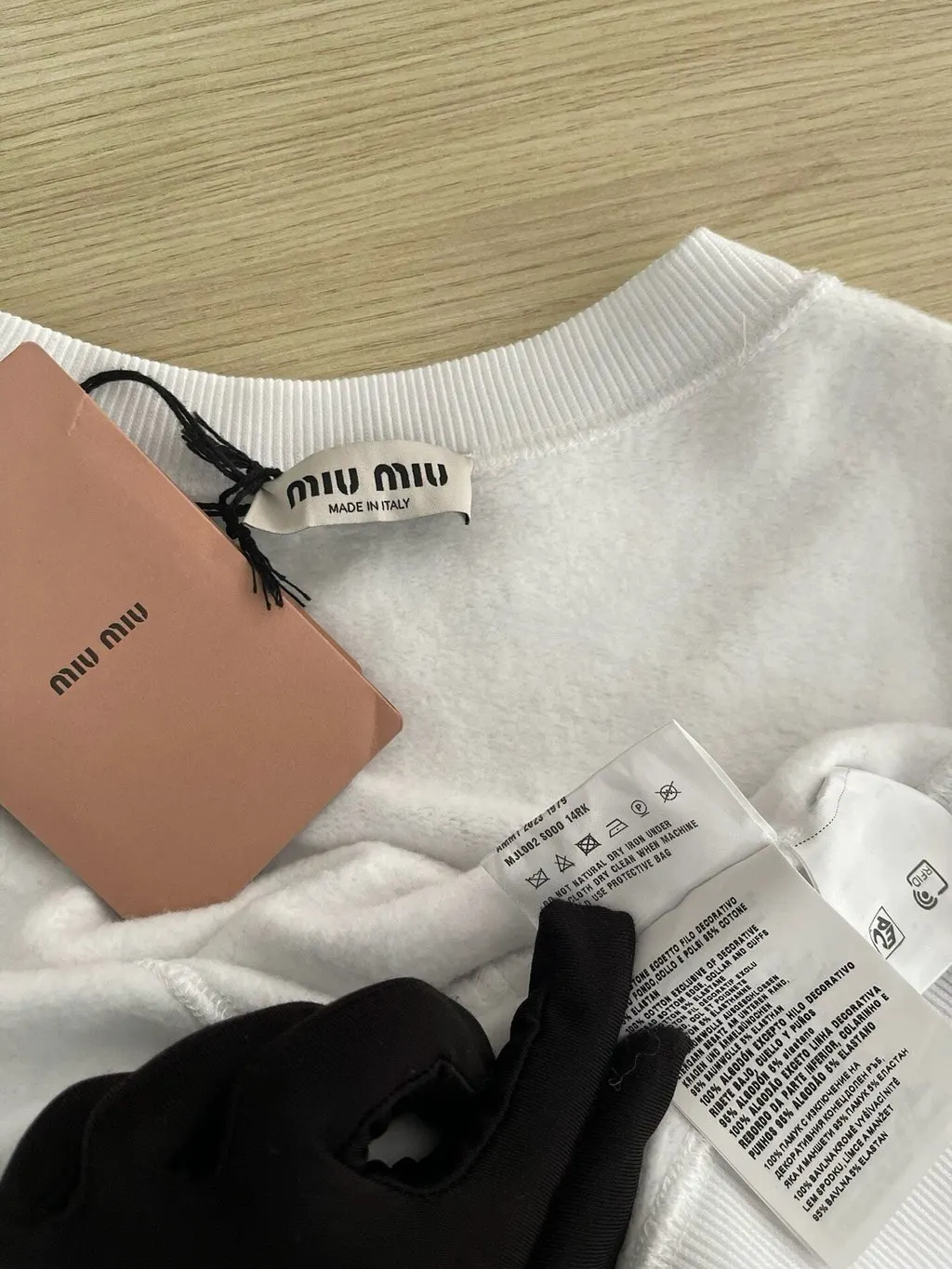 Miu Miu White Cotton Knitwear White Cotton Very good - Inside View