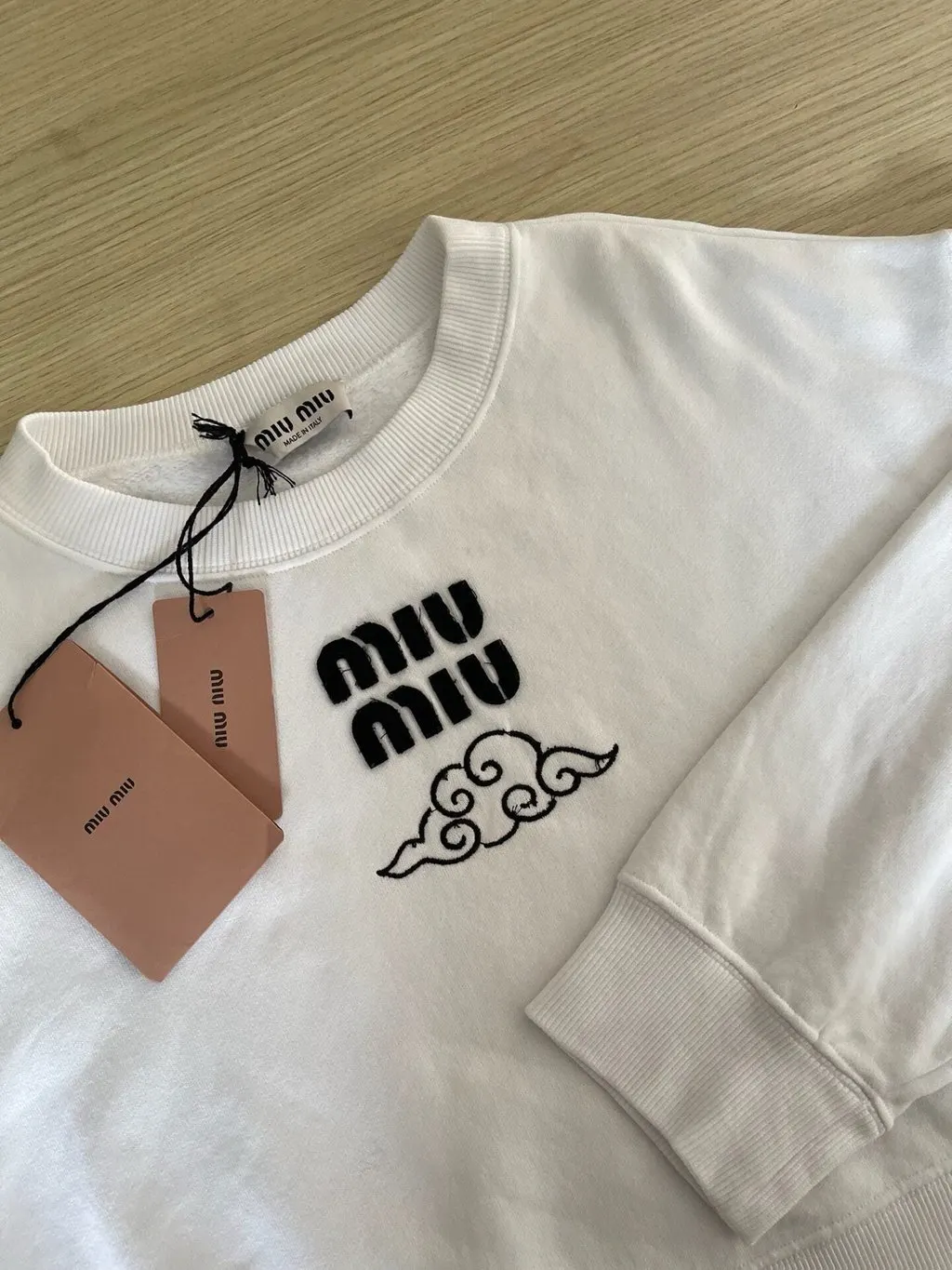 Miu Miu White Cotton Knitwear White Cotton Very good - Model View