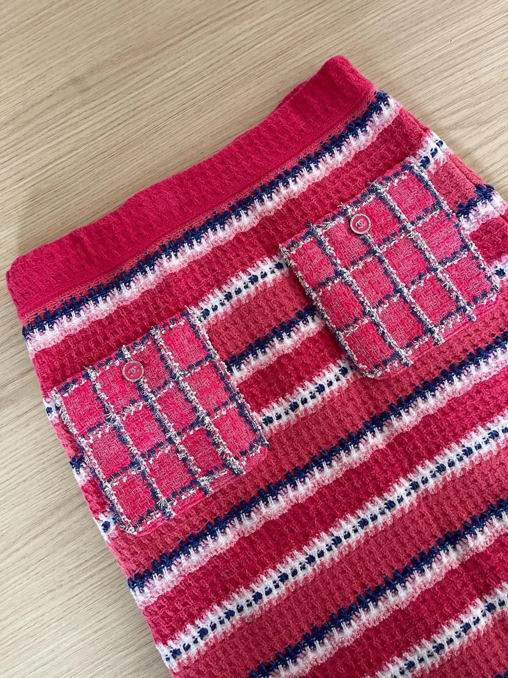 Chanel 24P Tweed Skirt MultiColor Tweed Very good - Inside View