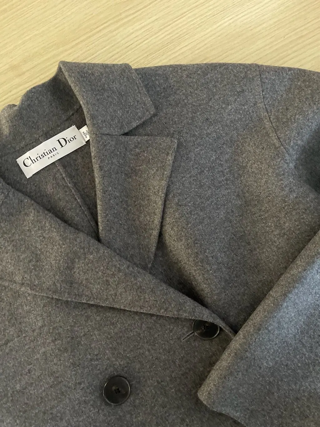 Dior Grey Cashmere Coat Grey Cashmere Very good - Model View