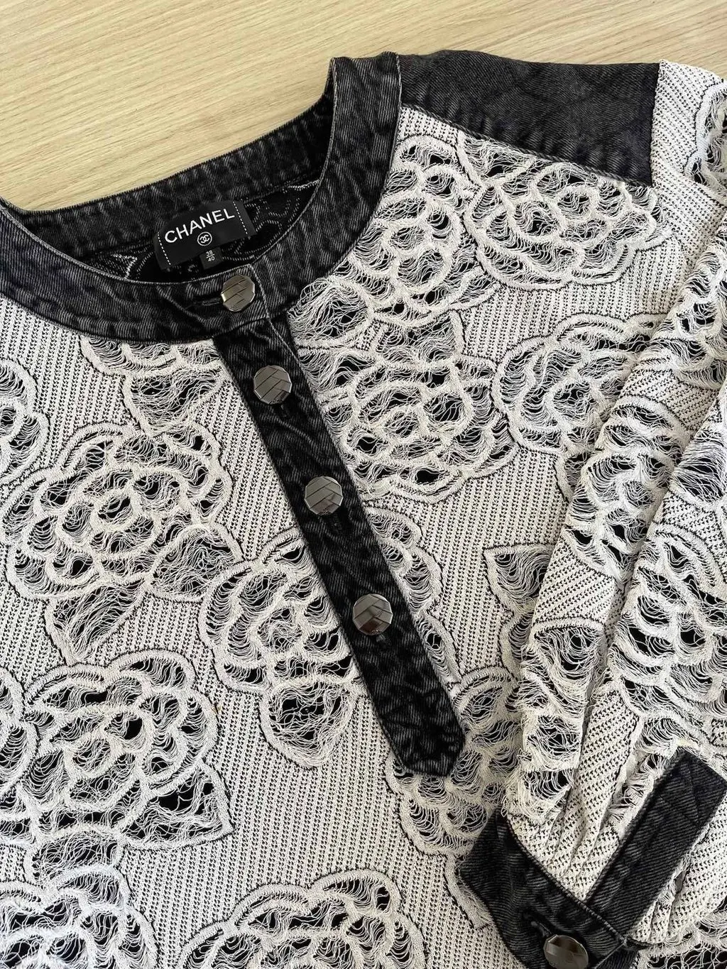 Chanel 18S Lace Dress MultiColor Lace Very good - Model View