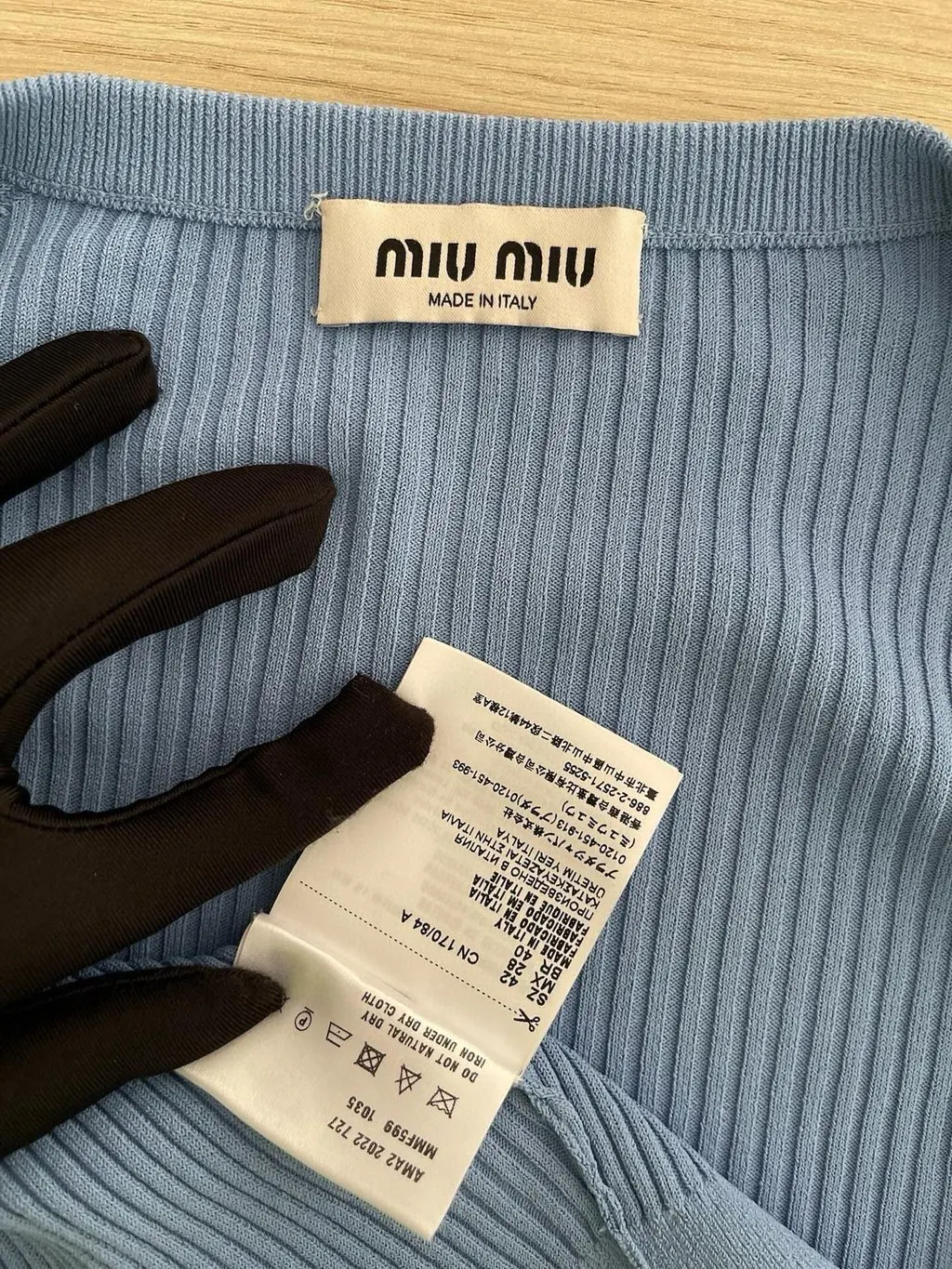 Miu Miu Blue Wool Knitwear Blue Wool Very good - Inside View