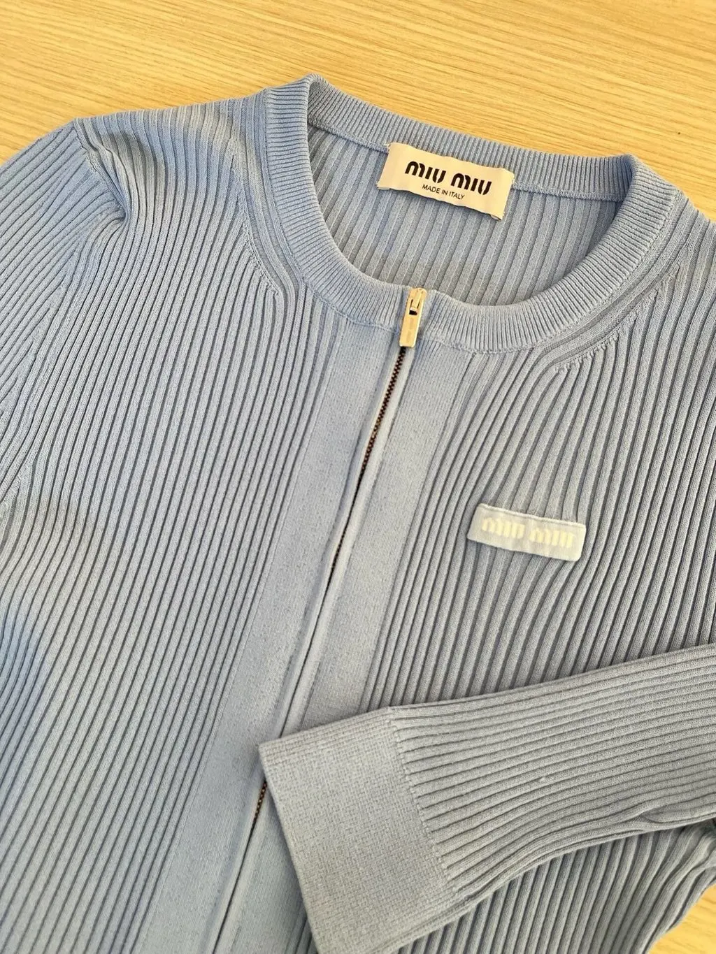 Miu Miu Blue Wool Knitwear Blue Wool Very good - Model View