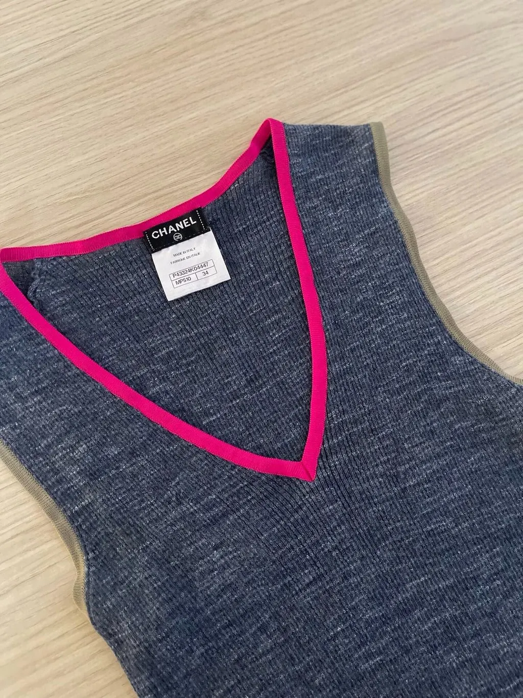 Chanel Wool Top MultiColor Wool Very good - Model View