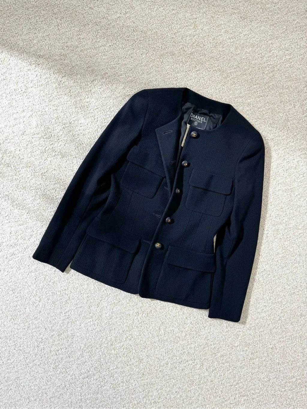 Chanel 93P Black Wool Jacket Black Wool Very good - Box View