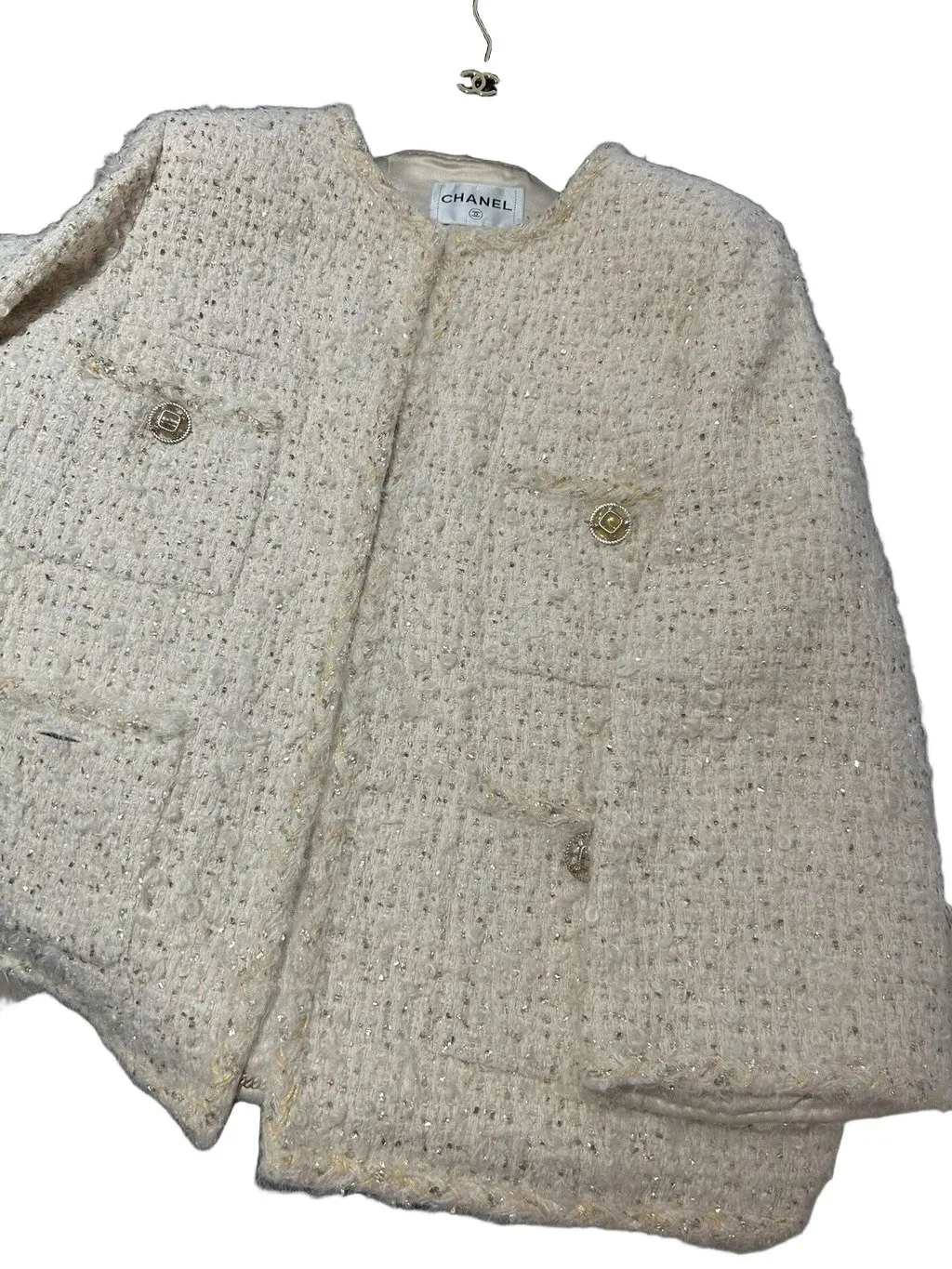 Chanel 19 Egypt White Tweed Jacket White Tweed Very good - Front View
