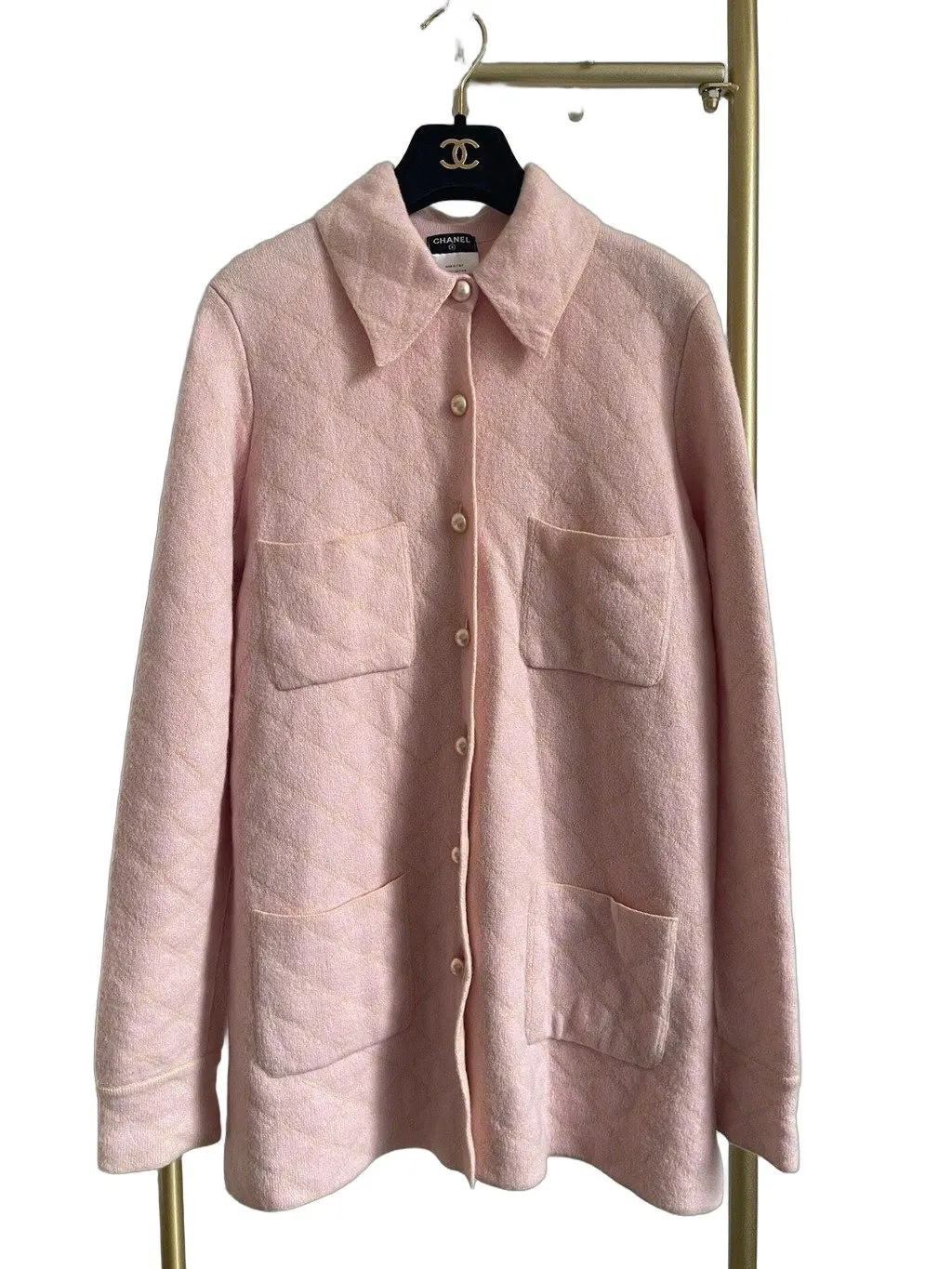 Chanel Pink Cashmere Knitwear Pink Cashmere Very good - Front View
