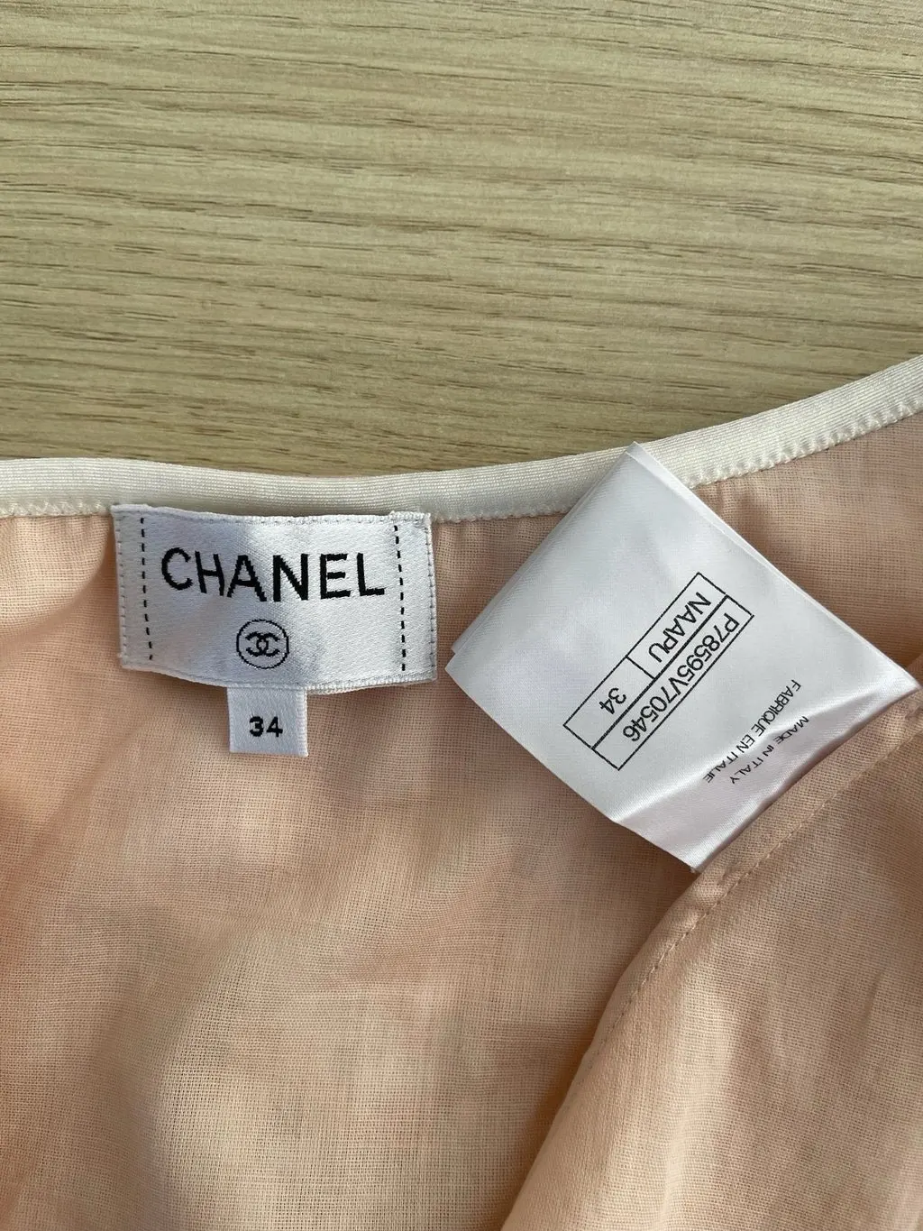 Chanel 25M Coco Beach Cotton Top MultiColor Cotton Very good - Inside View