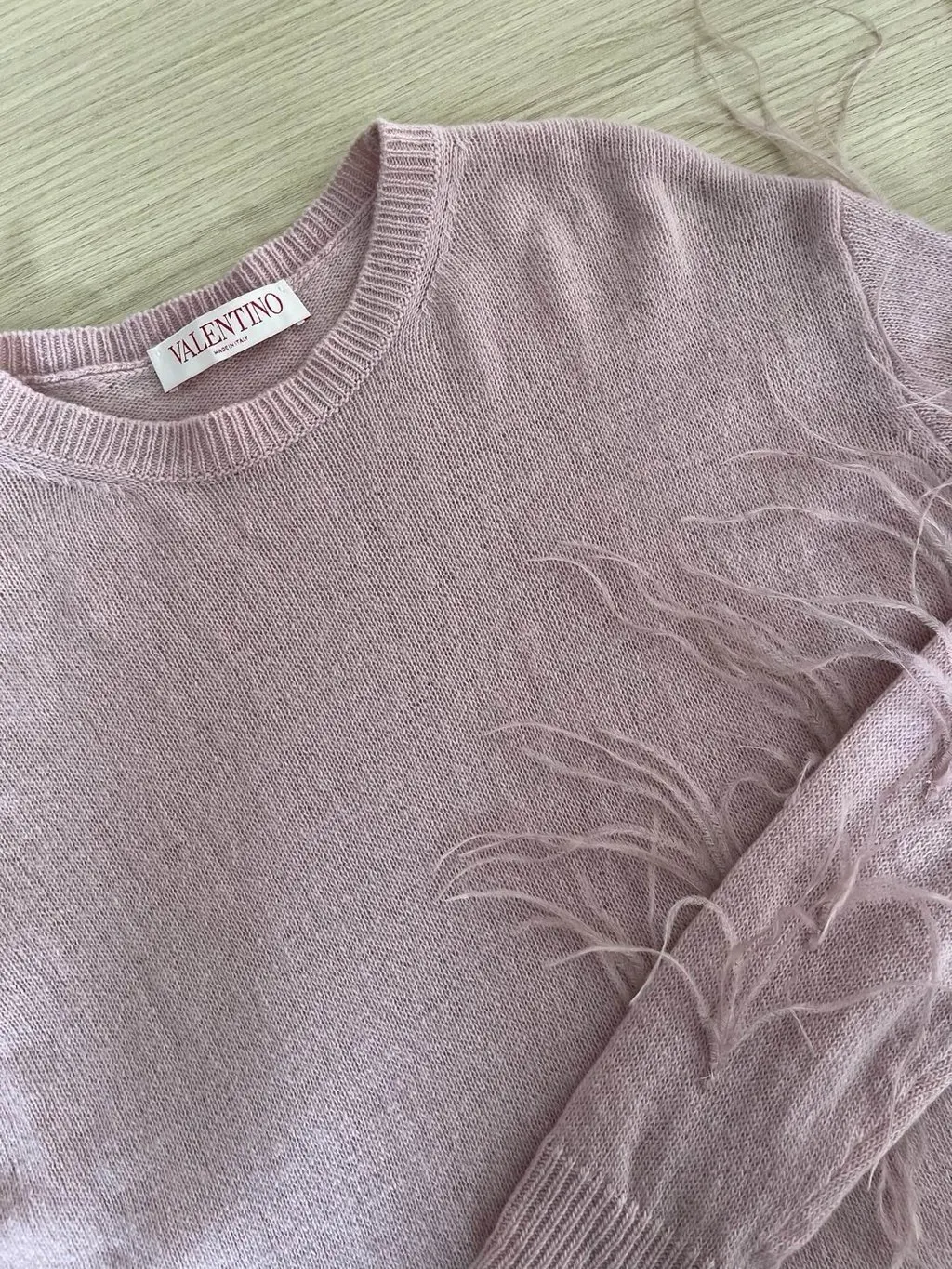 Valentino Pink Wool Knitwear Pink Wool Very good - Model View