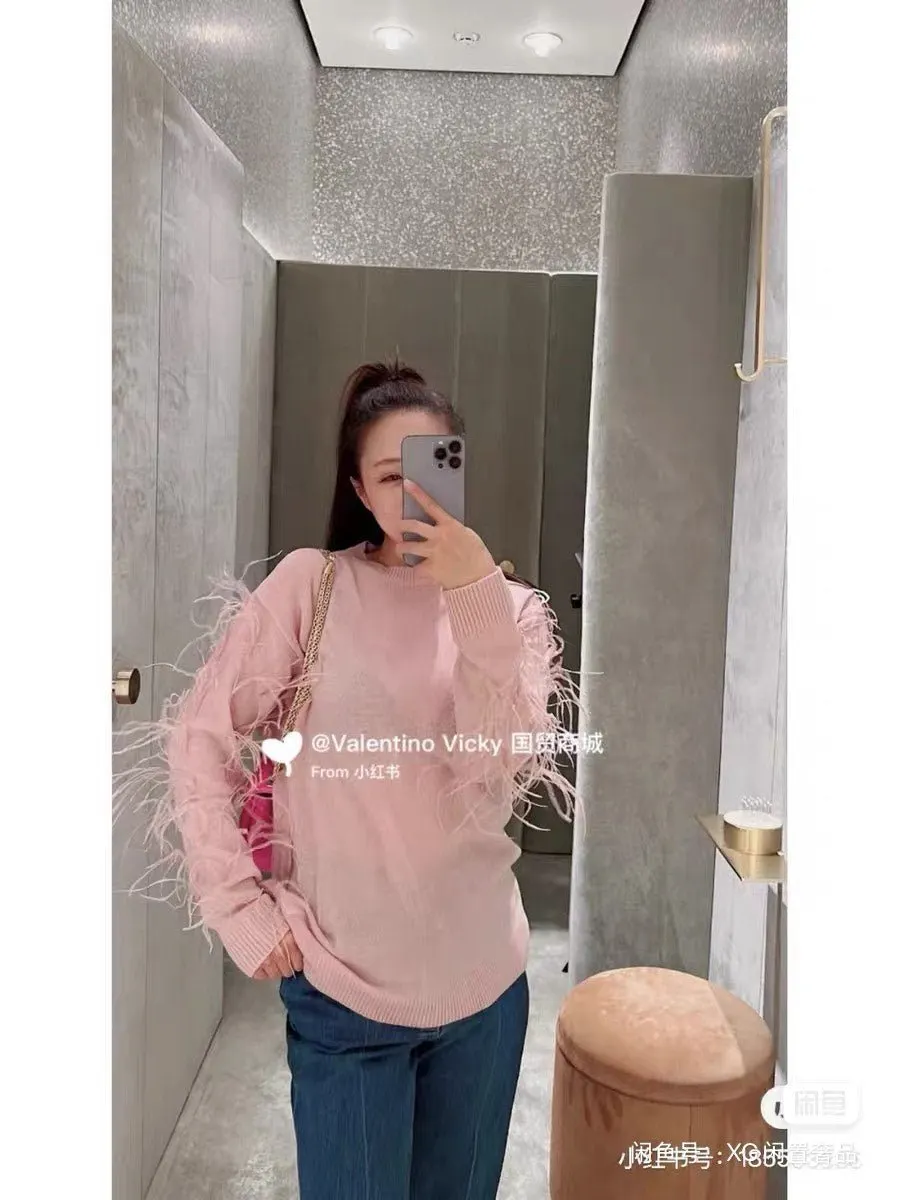 Valentino Pink Wool Knitwear Pink Wool Very good - Box View