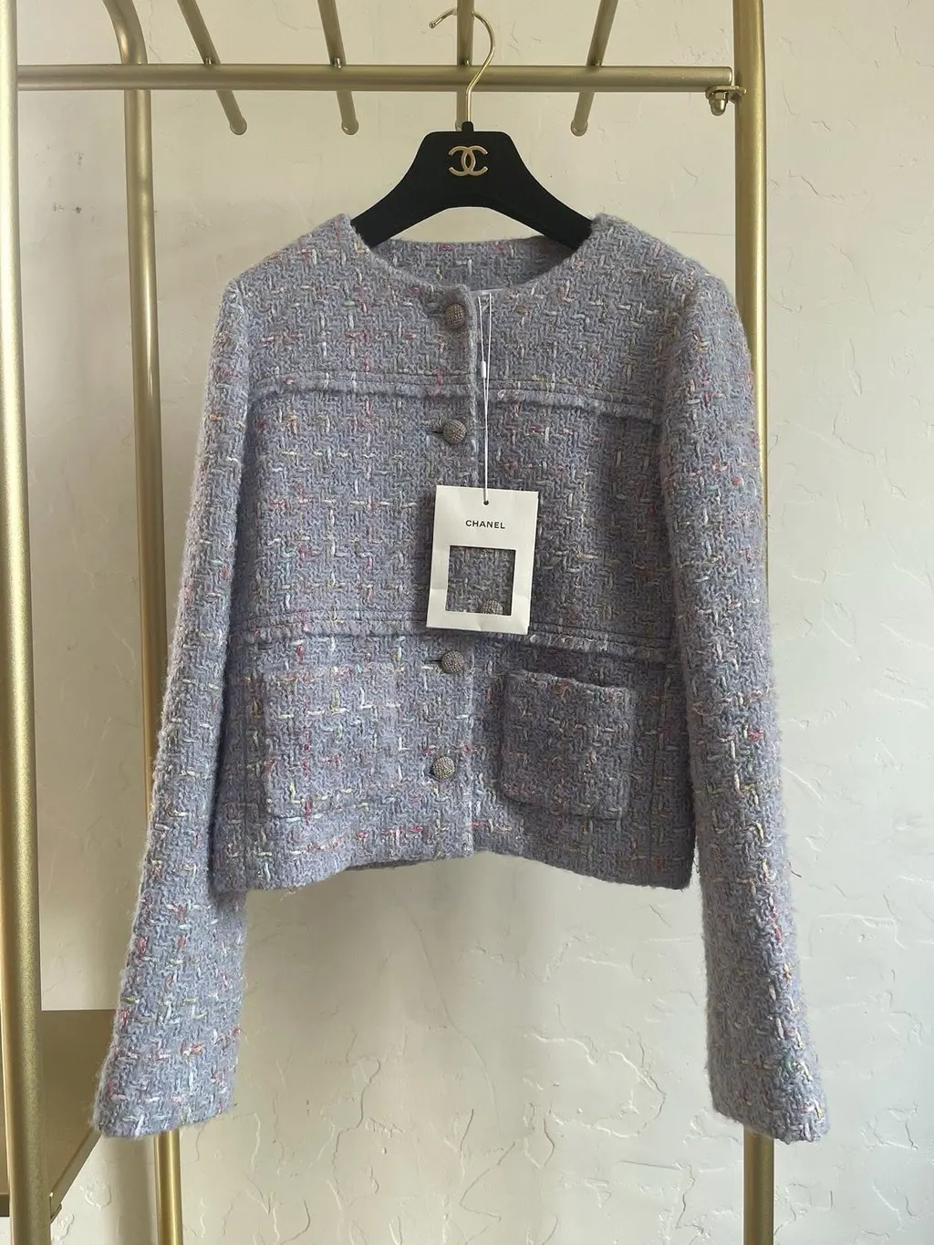 Chanel 25B Purple Tweed Jacket Purple Tweed Never worn, with tag - Back View