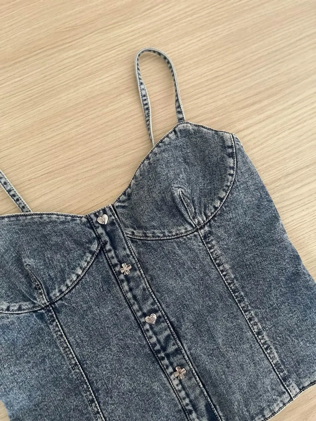 Chanel 25M Coco Beach Denim Top MultiColor Denim Very good - Model View