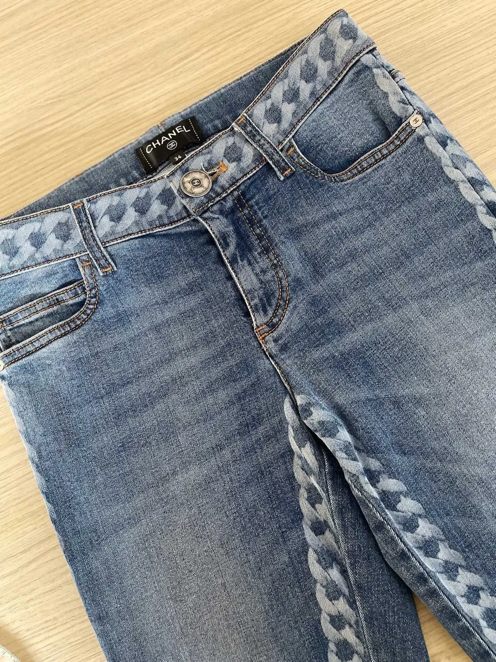 Chanel Denim Jeans MultiColor Denim Very good - Model View