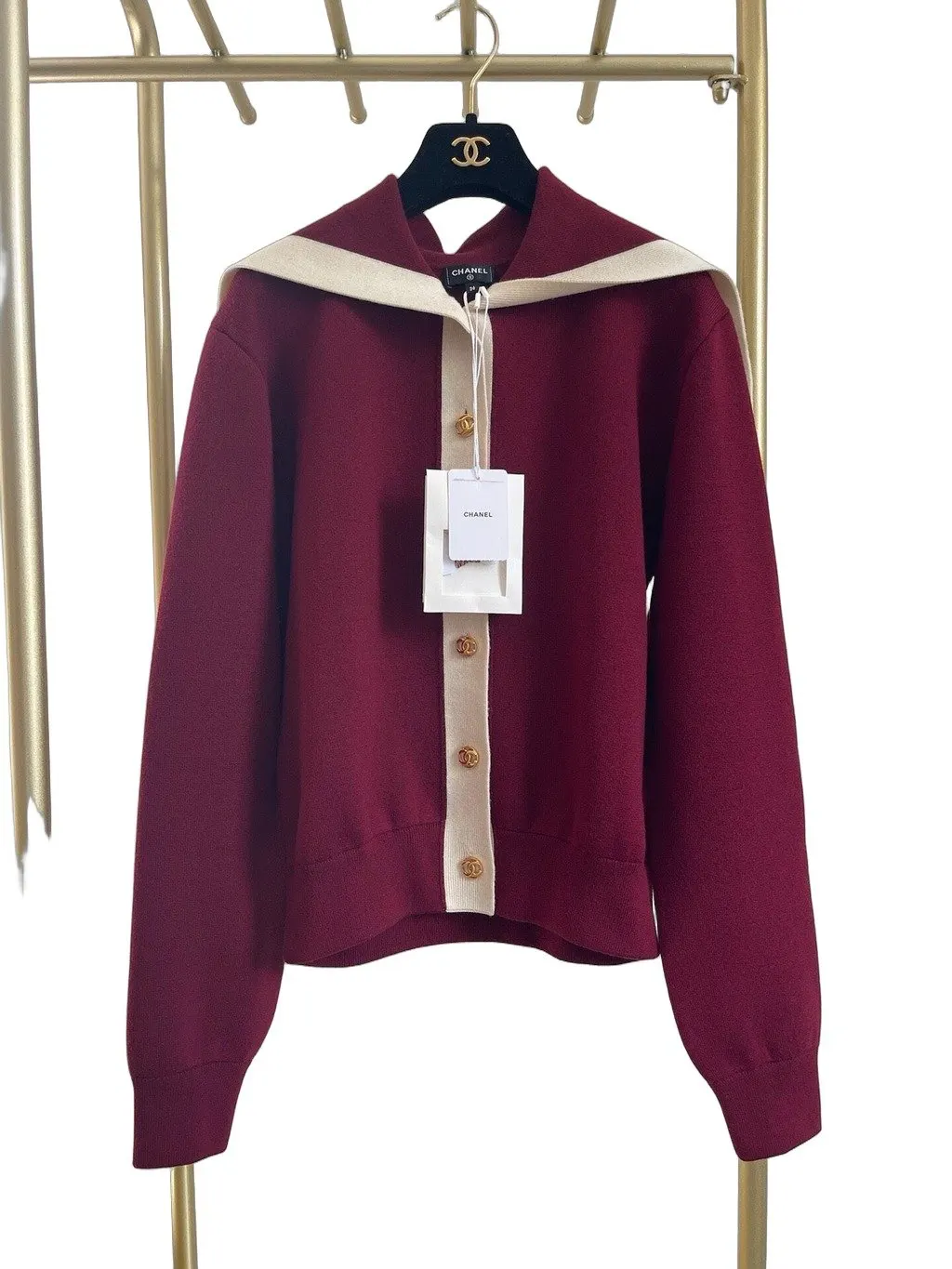 Chanel 26B Wool Knitwear MultiColor Wool Never worn, with tag - Front View