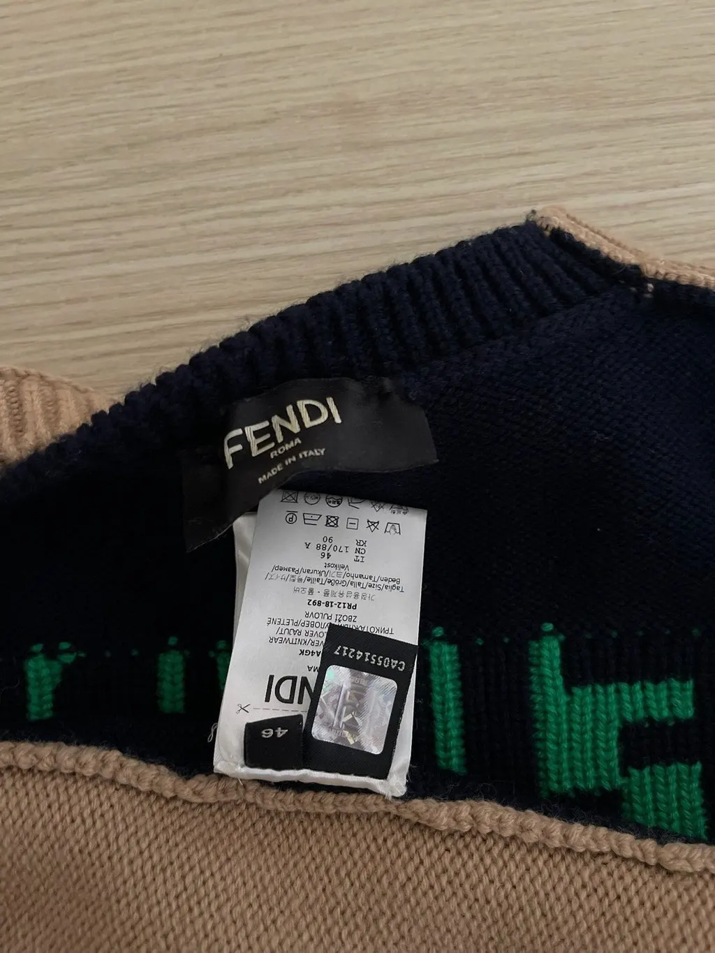 Fendi Wool Knitwear MultiColor Wool Very good - Inside View