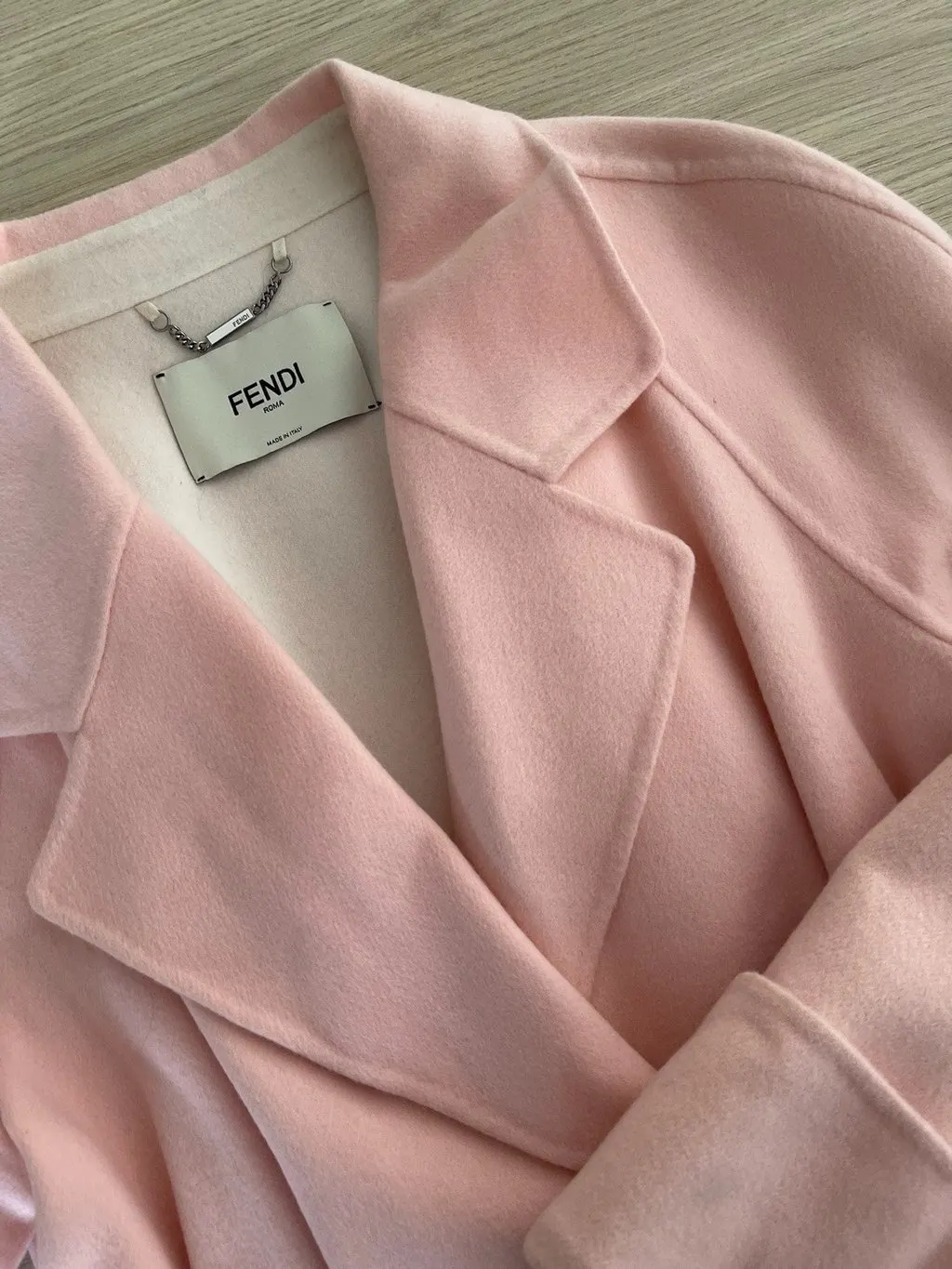 Fendi Beige Cashmere Coat Beige Cashmere Very good - Model View