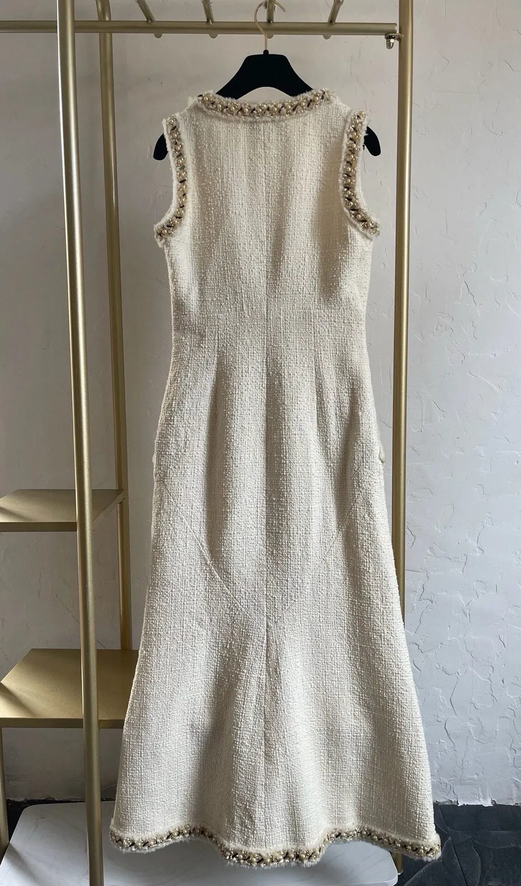 Chanel Ecru Tweed Dress Ecru Tweed Very good - Back View