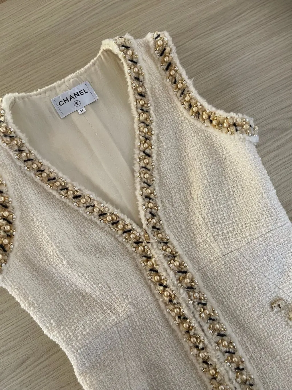 Chanel Ecru Tweed Dress Ecru Tweed Very good - Model View