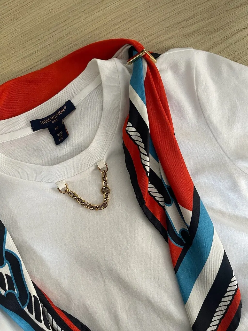 Louis Vuitton White Cotton Top White Cotton Very good - Inside View