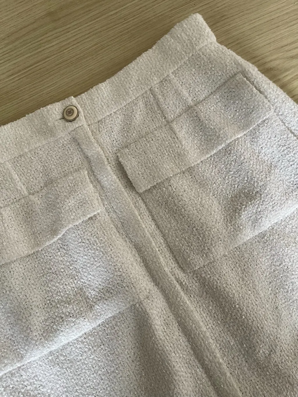 Chanel 20C White Embellished Skirt White Very good - Model View