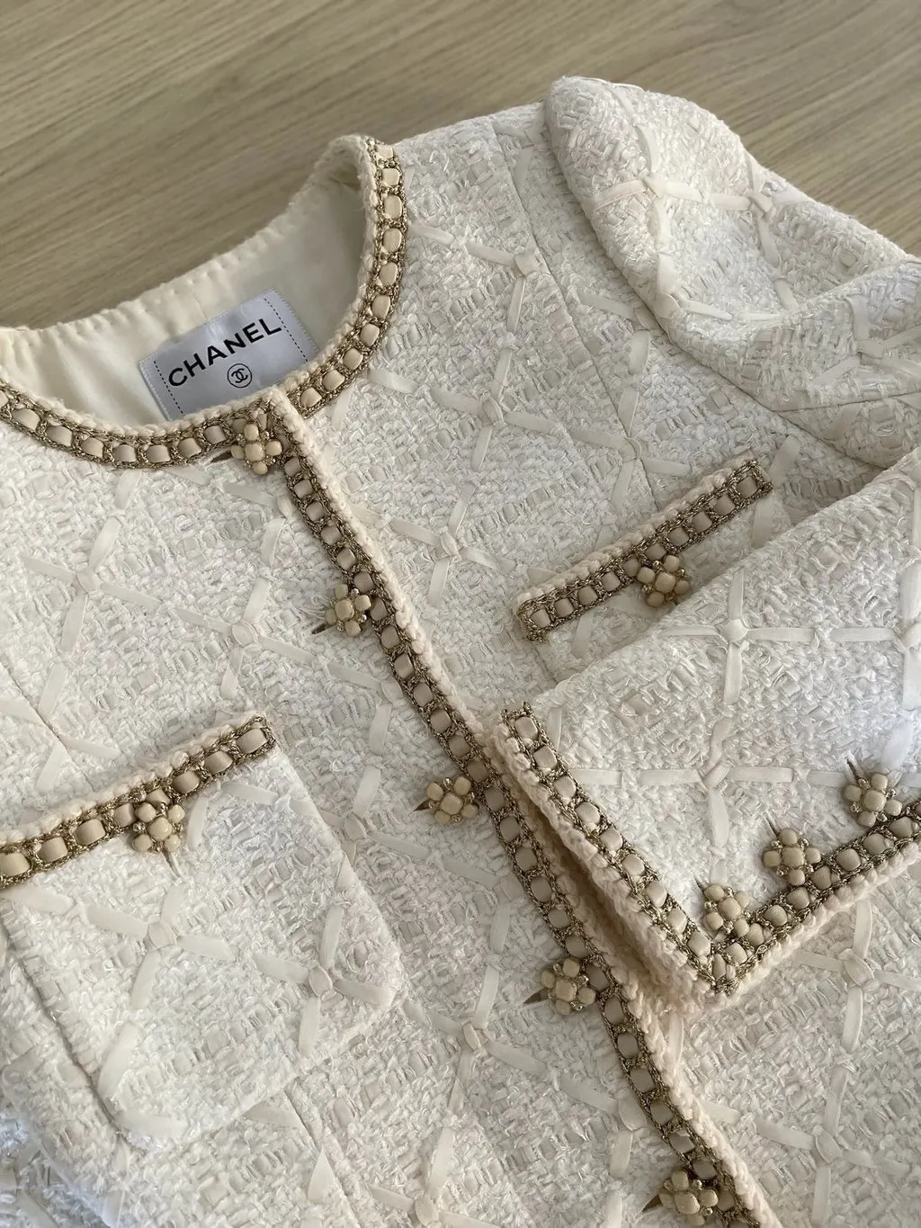 Chanel 20A Ecru Wool Jumpsuit Ecru Wool Very good - Model View