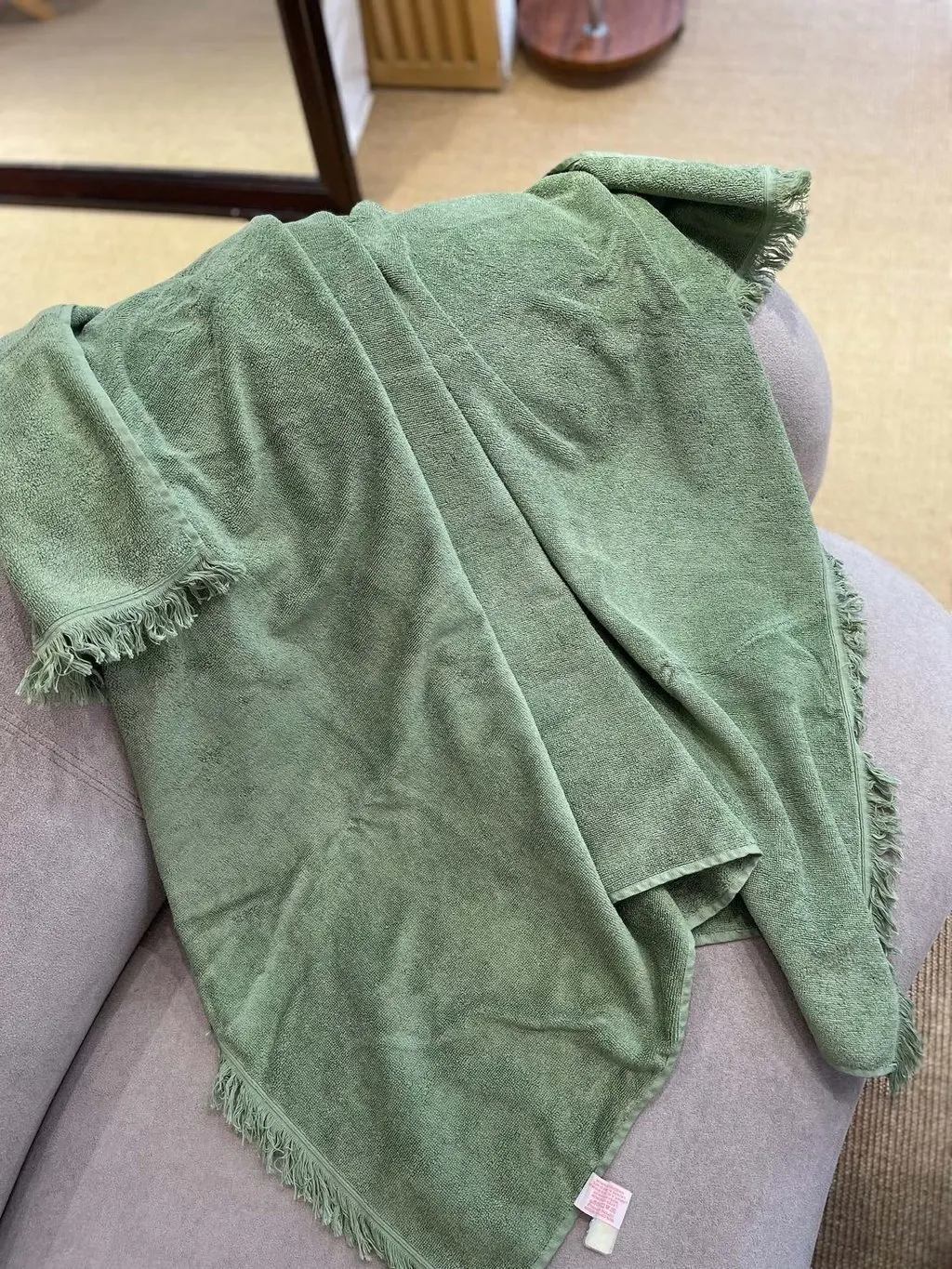 Hermès Green Cashmere Scarf Green Cashmere Very good - Inside View