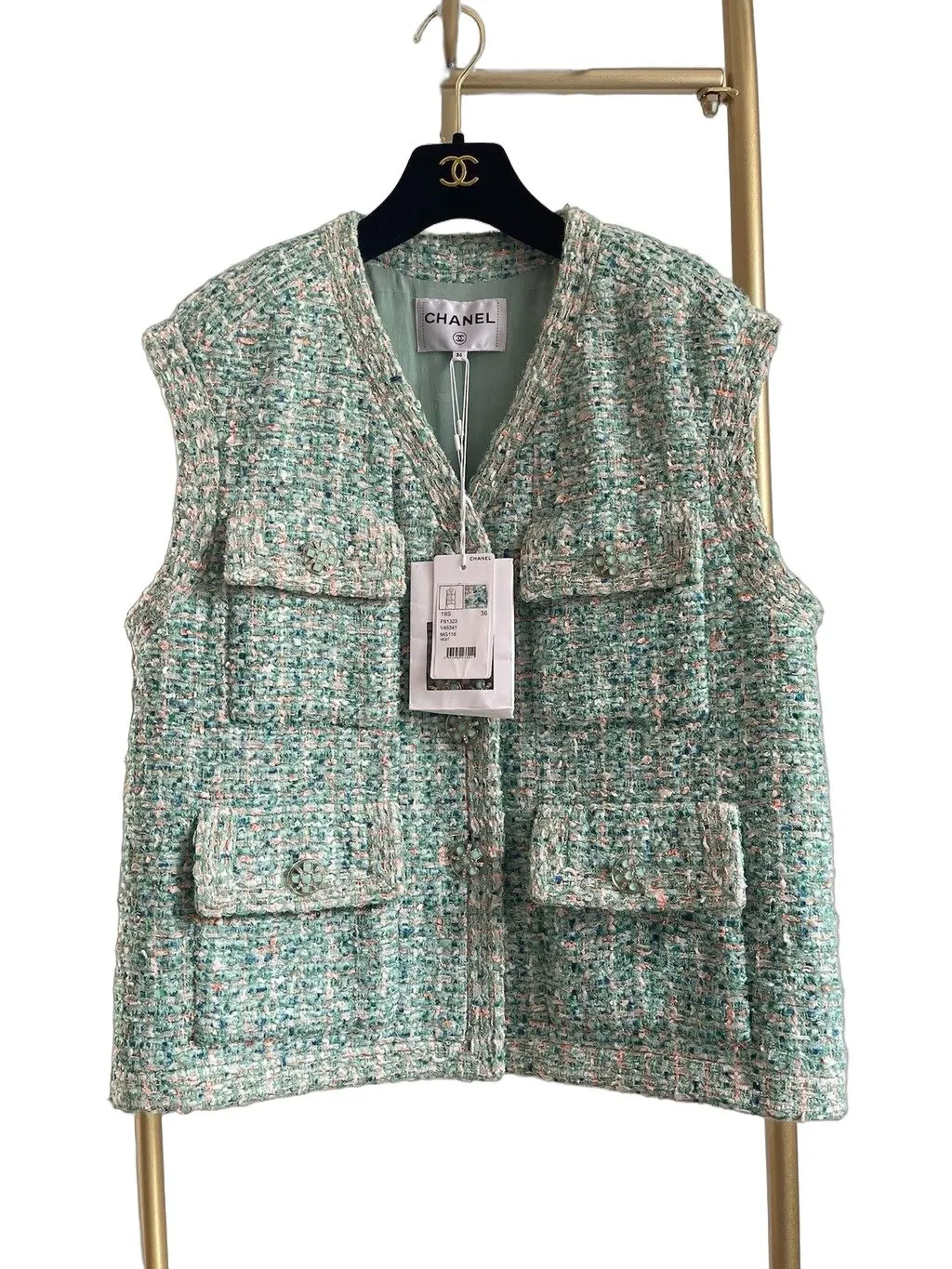 Chanel 19S Green Tweed Jacket Green Tweed Never worn, with tag - Front View
