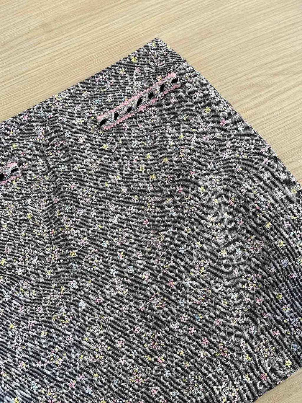 Chanel 24C Blue Denim Skirt Blue Denim Very good - Box View