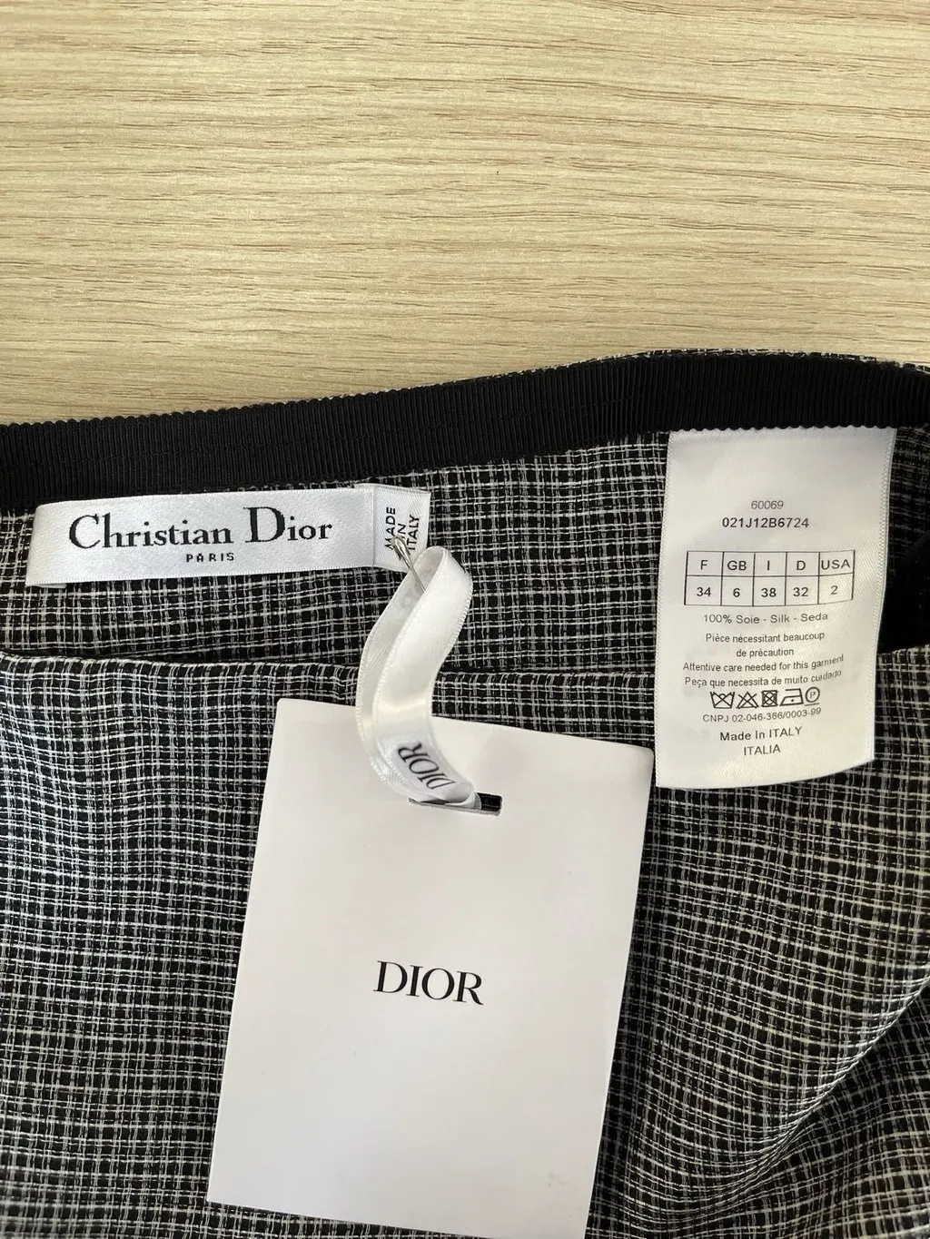 Dior Silk Skirt MultiColor Silk Never worn, with tag - Inside View